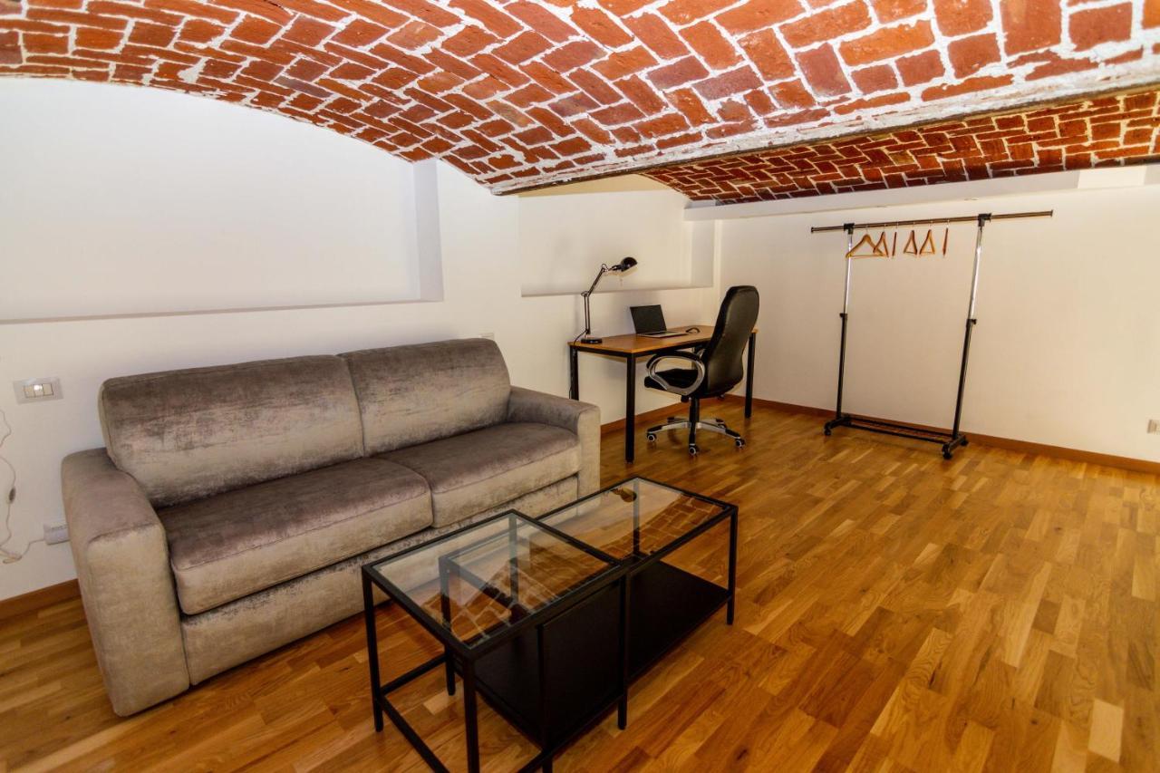 Industrial Loft -Center Of Turin- By Happyhostorino Apartamento Exterior foto